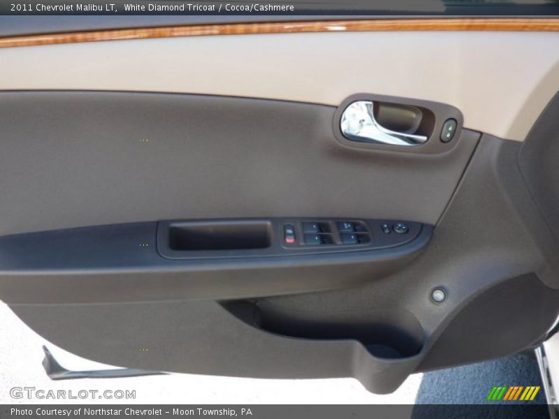 White Diamond Tricoat / Cocoa/Cashmere 2011 Chevrolet Malibu LT
