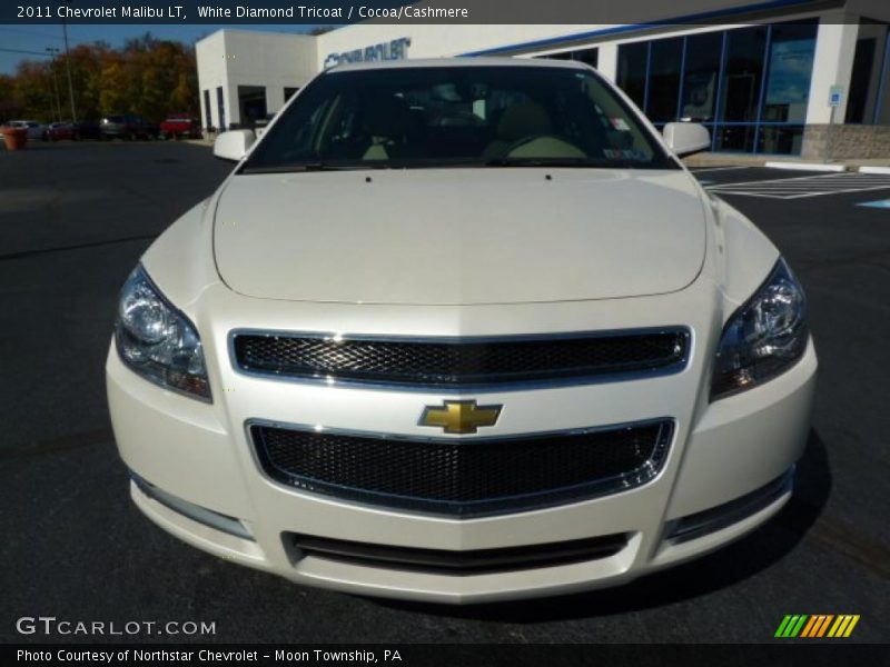 White Diamond Tricoat / Cocoa/Cashmere 2011 Chevrolet Malibu LT