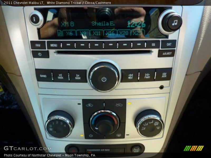 Controls of 2011 Malibu LT