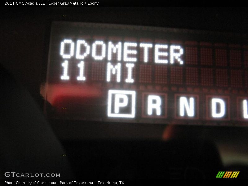 Cyber Gray Metallic / Ebony 2011 GMC Acadia SLE