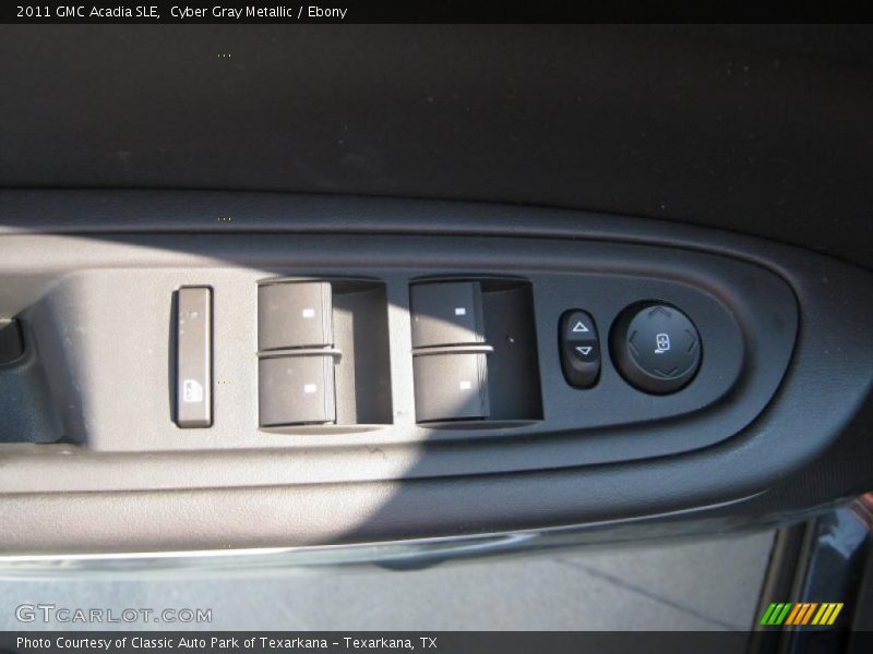 Cyber Gray Metallic / Ebony 2011 GMC Acadia SLE