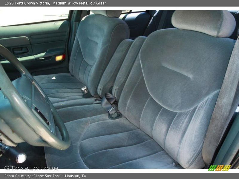 Medium Willow Metallic / Green 1995 Ford Crown Victoria