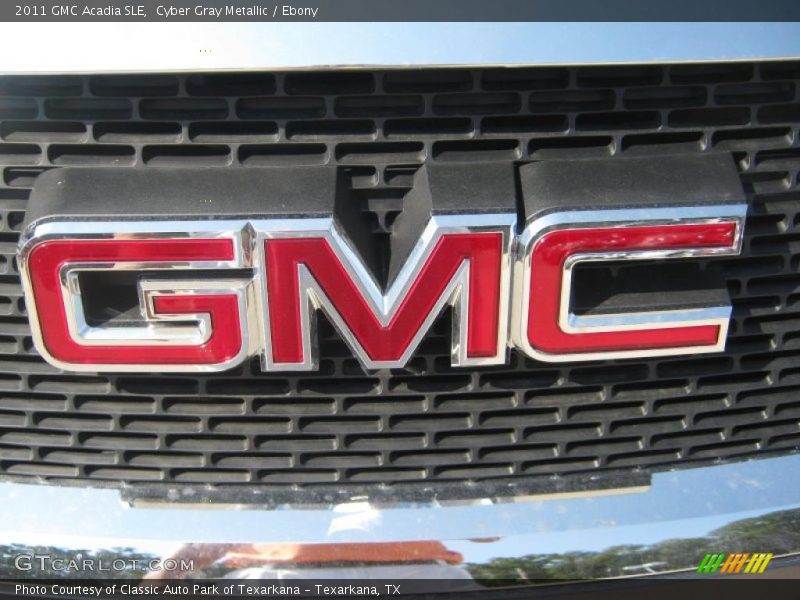 Cyber Gray Metallic / Ebony 2011 GMC Acadia SLE
