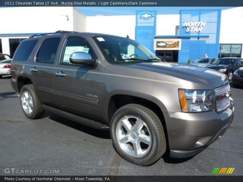 Front 3/4 View of 2011 Tahoe LT 4x4