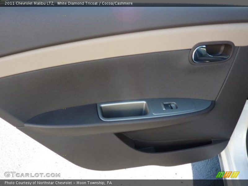  2011 Malibu LTZ Cocoa/Cashmere Interior