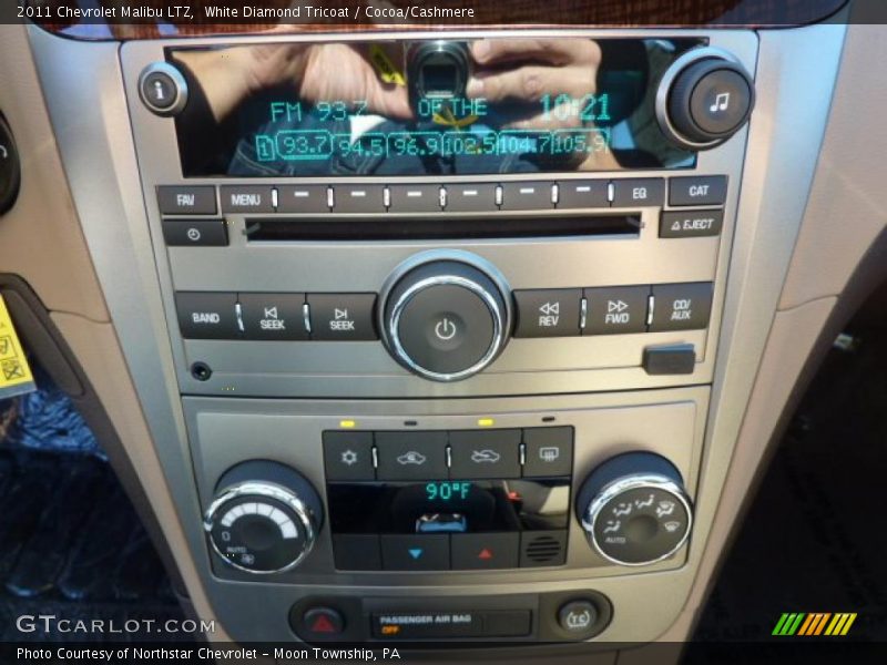 Controls of 2011 Malibu LTZ