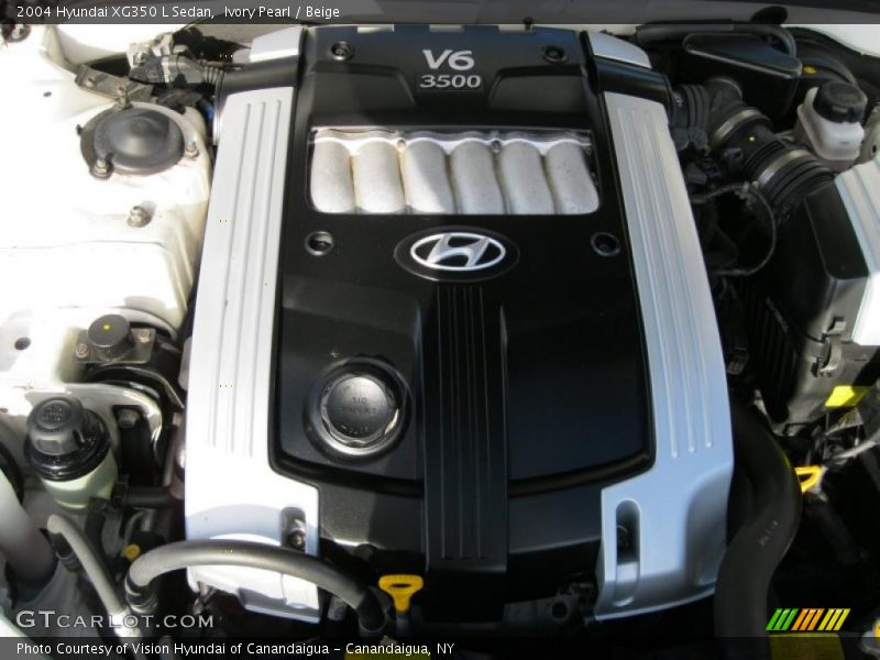 Ivory Pearl / Beige 2004 Hyundai XG350 L Sedan