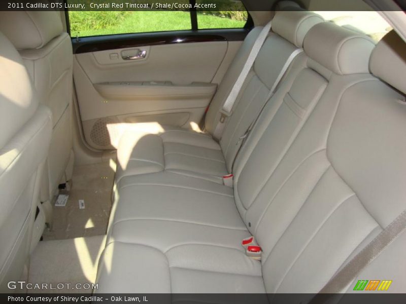  2011 DTS Luxury Shale/Cocoa Accents Interior