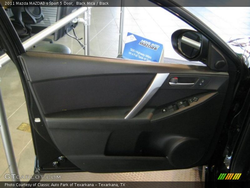 Black Mica / Black 2011 Mazda MAZDA3 s Sport 5 Door