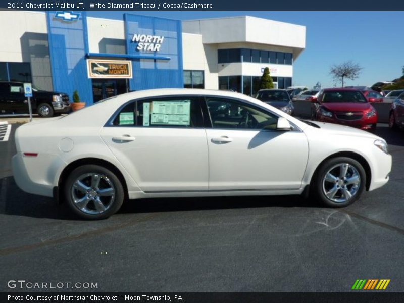 White Diamond Tricoat / Cocoa/Cashmere 2011 Chevrolet Malibu LT
