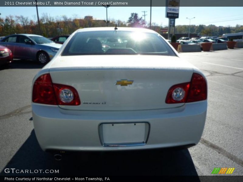 White Diamond Tricoat / Cocoa/Cashmere 2011 Chevrolet Malibu LT