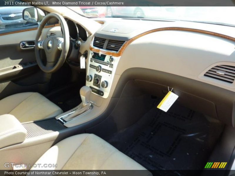  2011 Malibu LT Cocoa/Cashmere Interior
