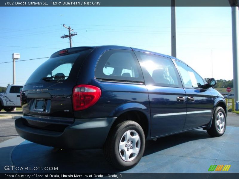 Patriot Blue Pearl / Mist Gray 2002 Dodge Caravan SE