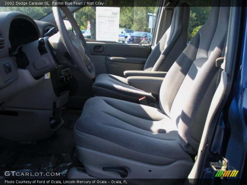Patriot Blue Pearl / Mist Gray 2002 Dodge Caravan SE