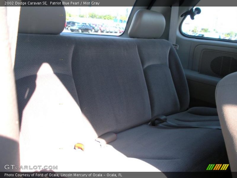  2002 Caravan SE Mist Gray Interior