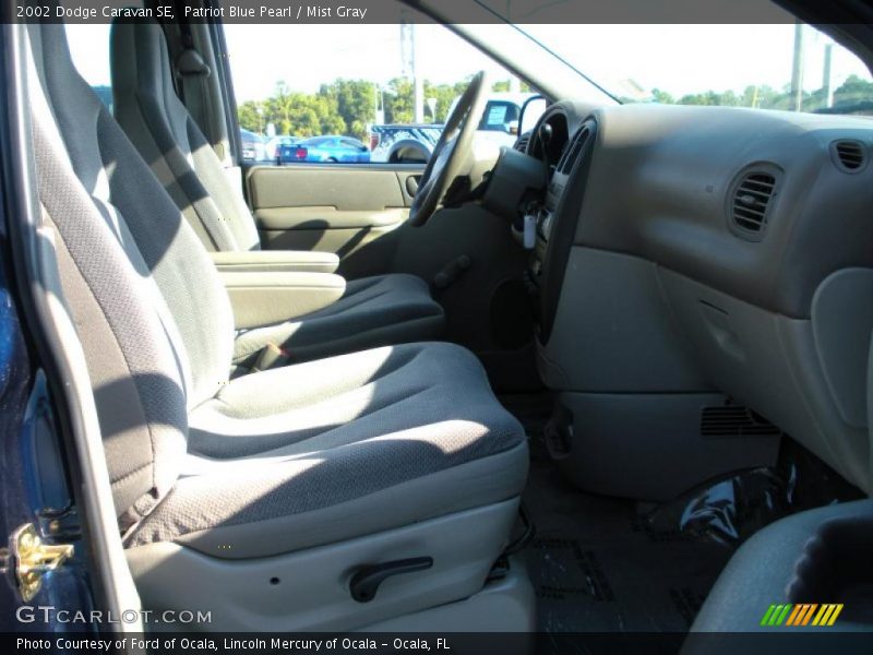  2002 Caravan SE Mist Gray Interior