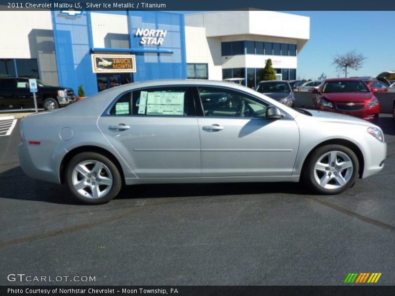 Silver Ice Metallic / Titanium 2011 Chevrolet Malibu LS