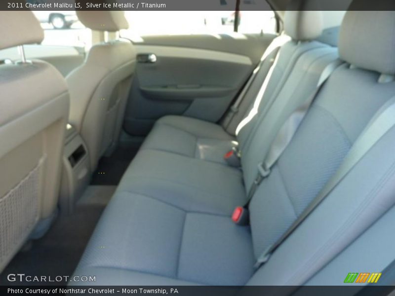 Silver Ice Metallic / Titanium 2011 Chevrolet Malibu LS