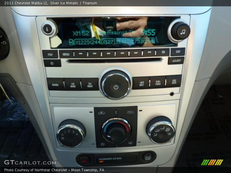 Silver Ice Metallic / Titanium 2011 Chevrolet Malibu LS