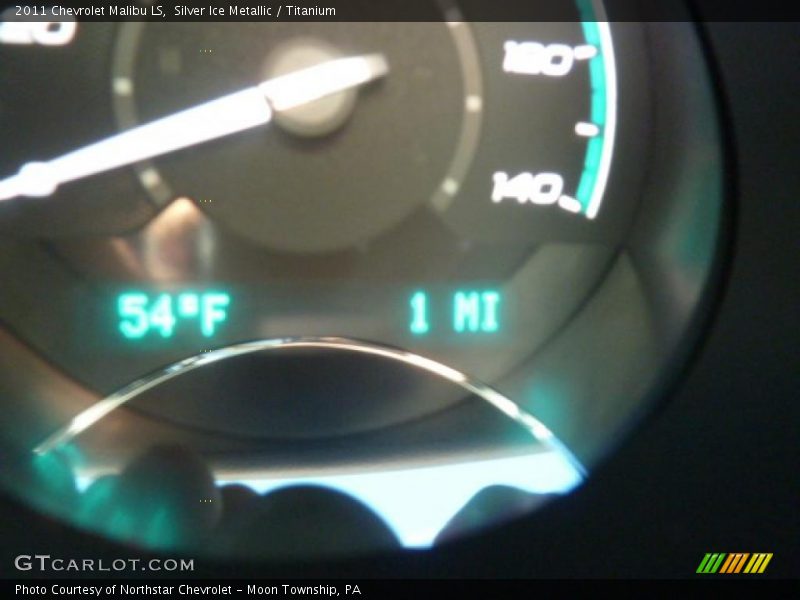 Silver Ice Metallic / Titanium 2011 Chevrolet Malibu LS