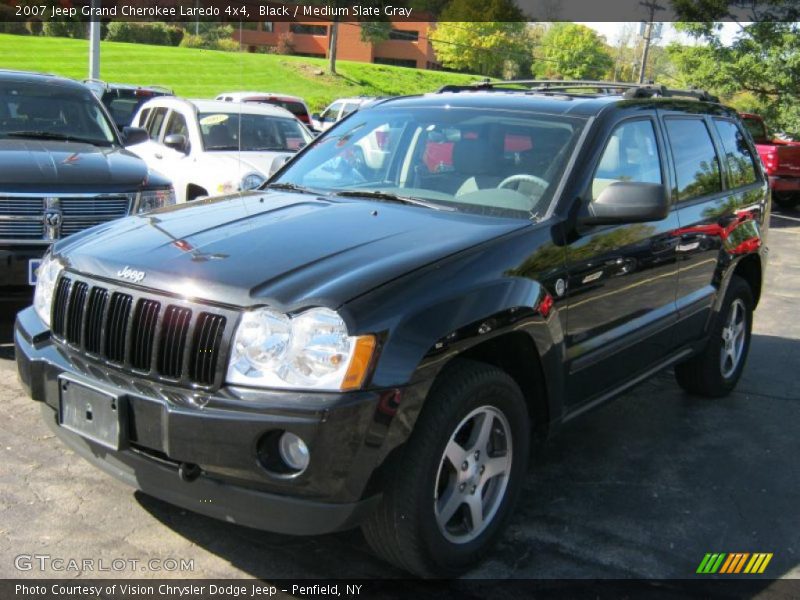Black / Medium Slate Gray 2007 Jeep Grand Cherokee Laredo 4x4