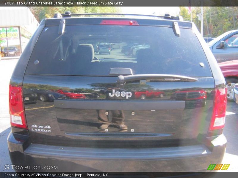Black / Medium Slate Gray 2007 Jeep Grand Cherokee Laredo 4x4
