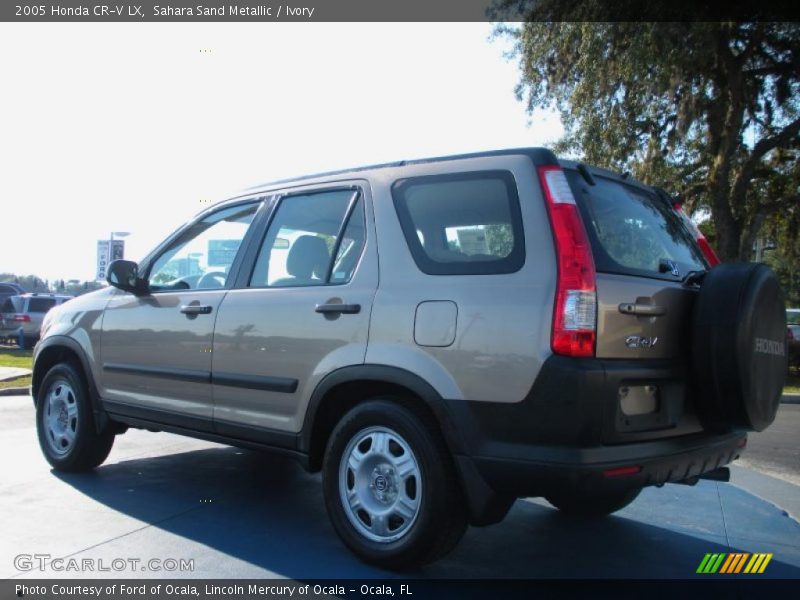 Sahara Sand Metallic / Ivory 2005 Honda CR-V LX