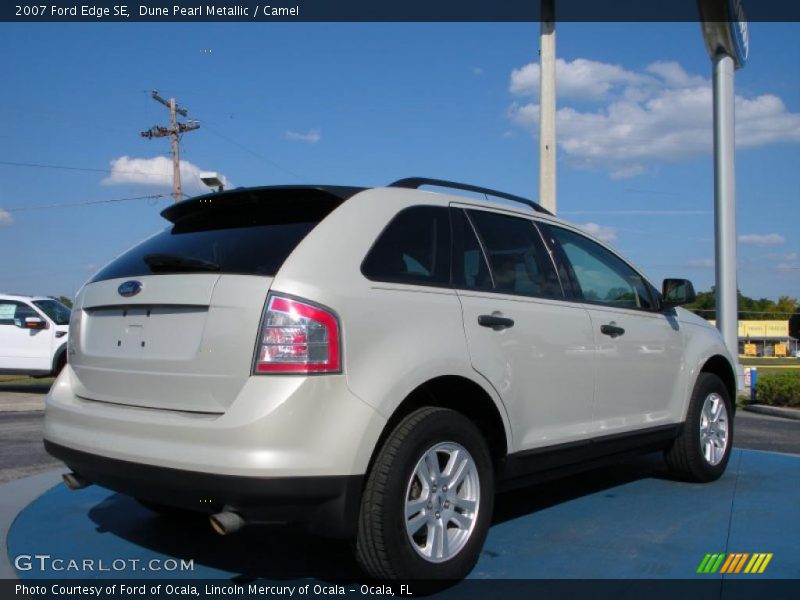 Dune Pearl Metallic / Camel 2007 Ford Edge SE