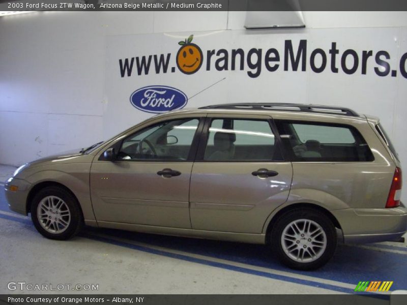 Arizona Beige Metallic / Medium Graphite 2003 Ford Focus ZTW Wagon