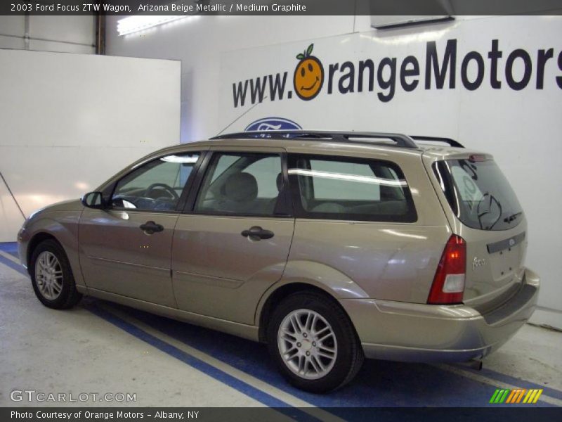 Arizona Beige Metallic / Medium Graphite 2003 Ford Focus ZTW Wagon
