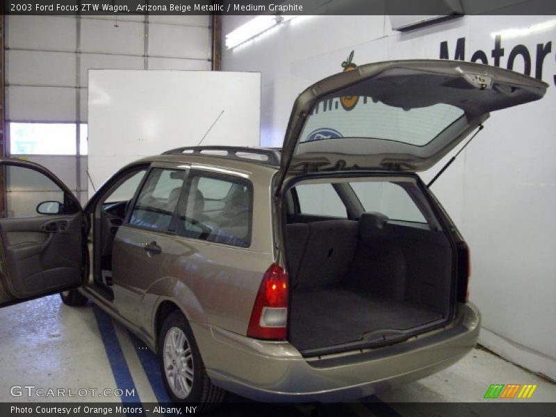  2003 Focus ZTW Wagon Trunk