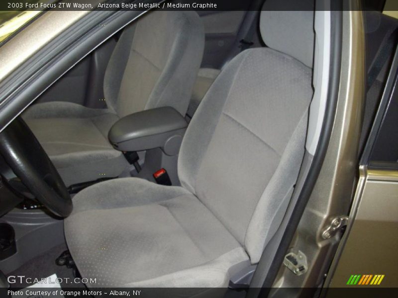  2003 Focus ZTW Wagon Medium Graphite Interior