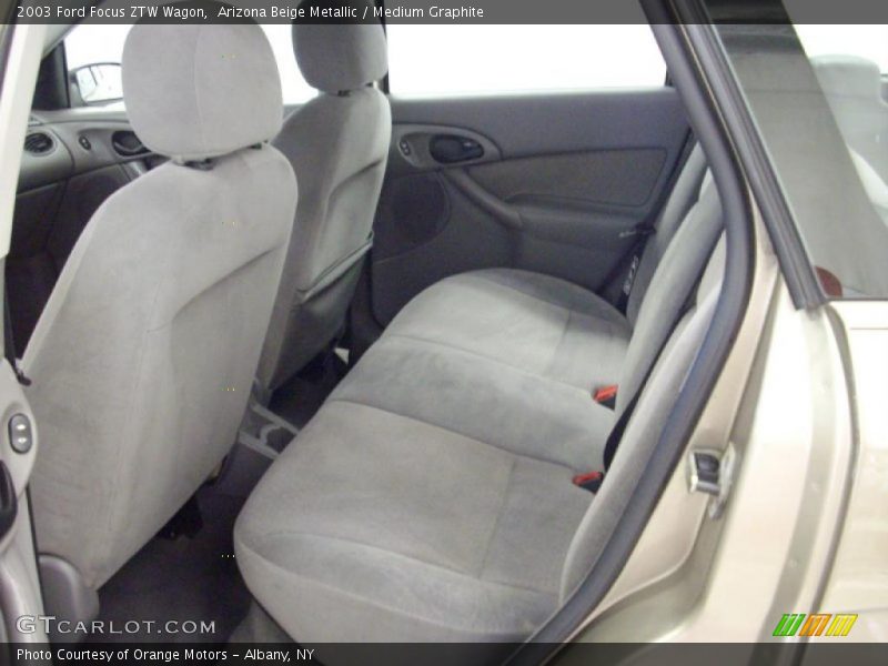  2003 Focus ZTW Wagon Medium Graphite Interior