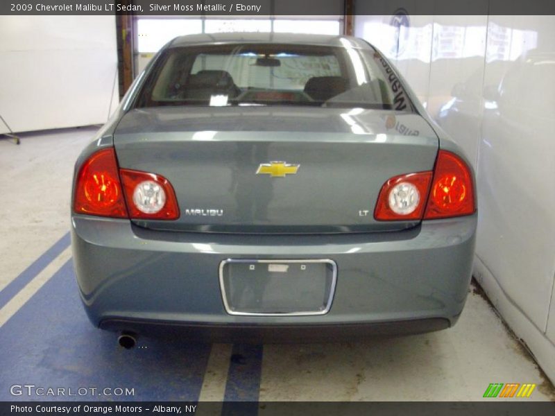 Silver Moss Metallic / Ebony 2009 Chevrolet Malibu LT Sedan