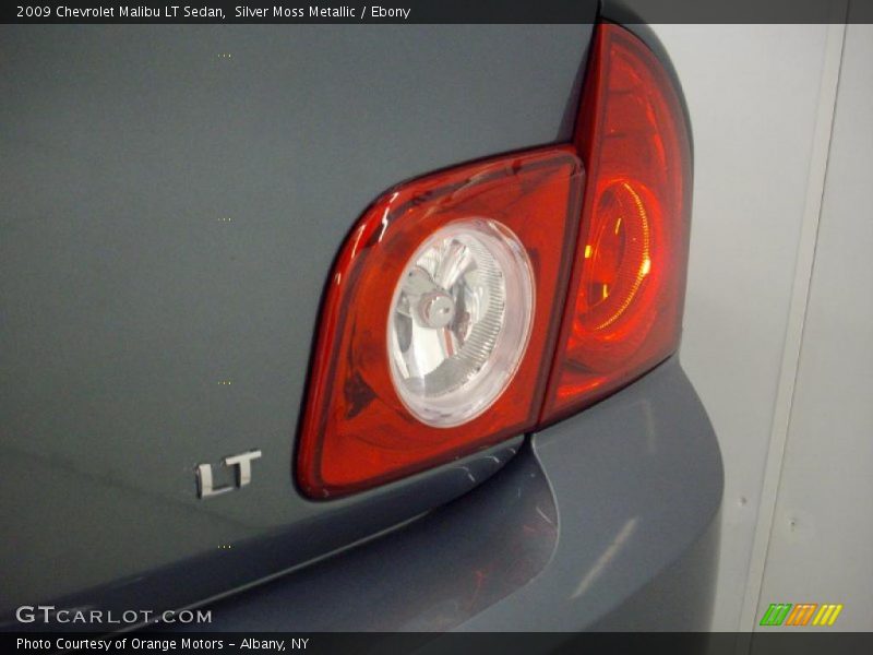 Silver Moss Metallic / Ebony 2009 Chevrolet Malibu LT Sedan