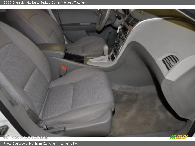 Summit White / Titanium 2009 Chevrolet Malibu LS Sedan