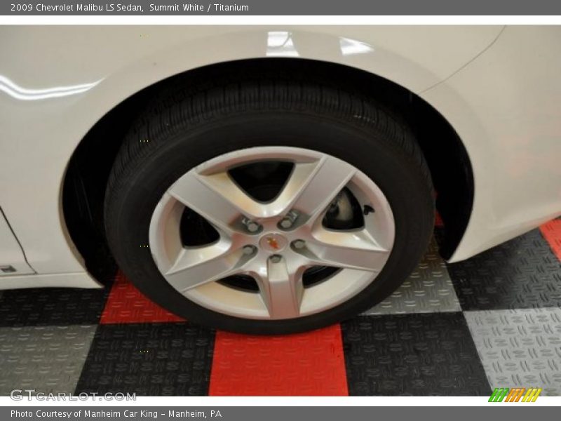 Summit White / Titanium 2009 Chevrolet Malibu LS Sedan