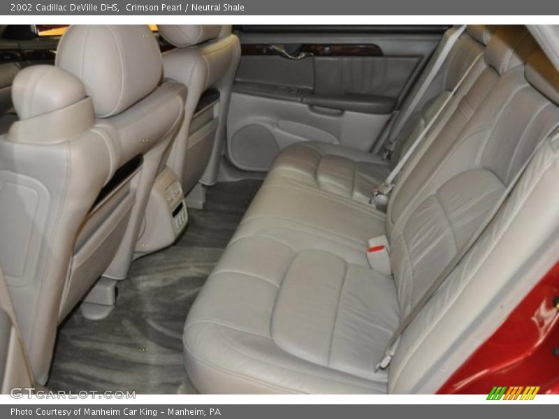  2002 DeVille DHS Neutral Shale Interior