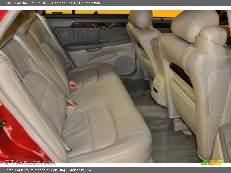  2002 DeVille DHS Neutral Shale Interior