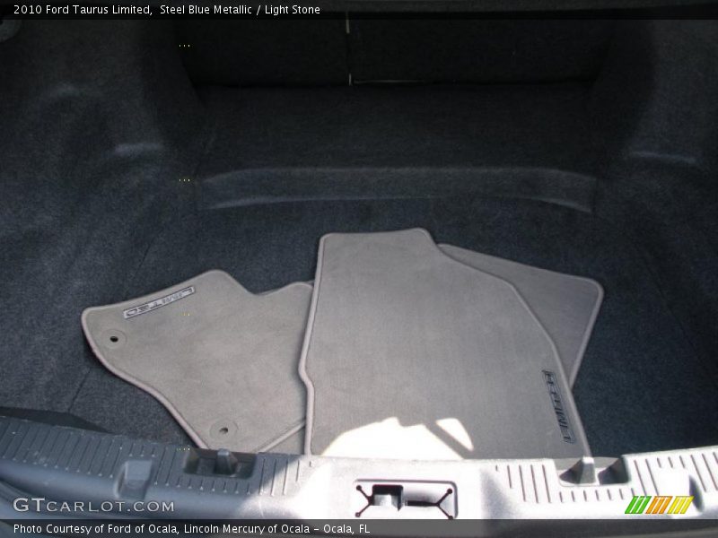Steel Blue Metallic / Light Stone 2010 Ford Taurus Limited