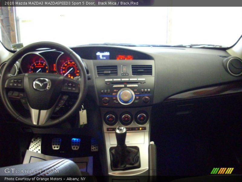 Dashboard of 2010 MAZDA3 MAZDASPEED3 Sport 5 Door