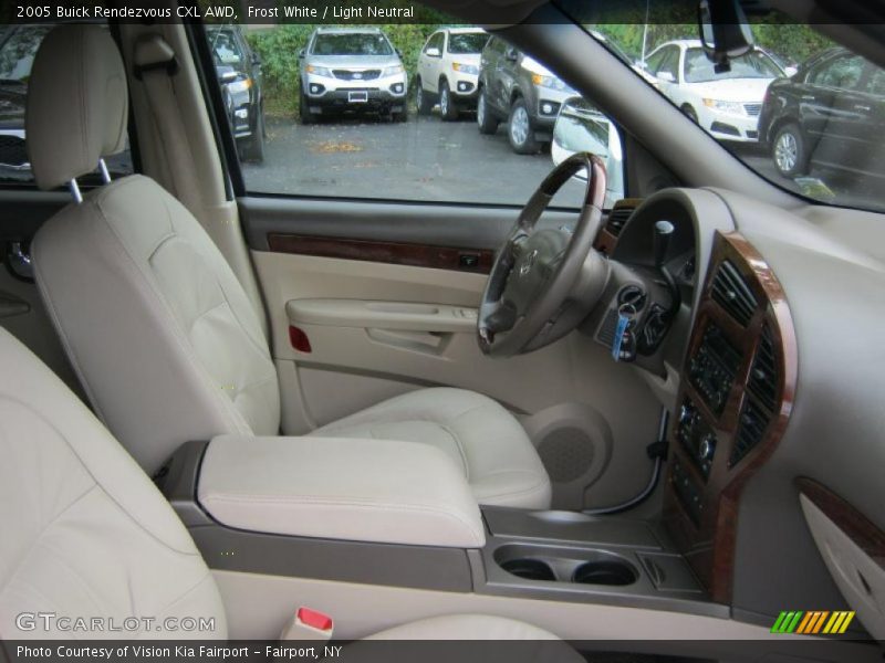  2005 Rendezvous CXL AWD Light Neutral Interior