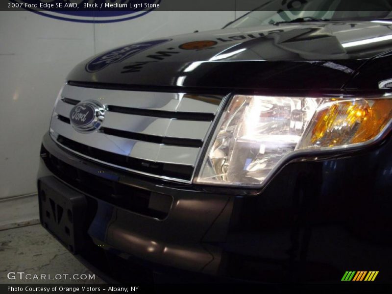 Black / Medium Light Stone 2007 Ford Edge SE AWD