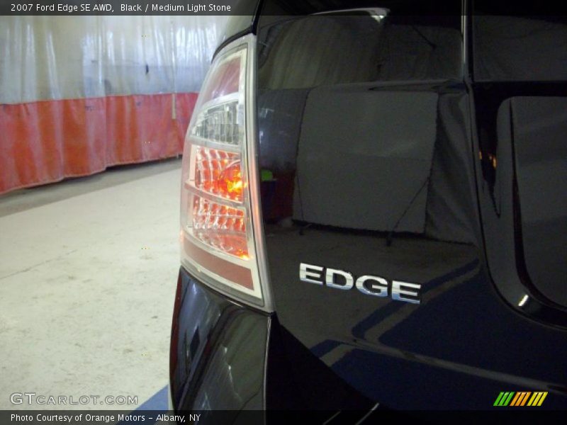 Black / Medium Light Stone 2007 Ford Edge SE AWD