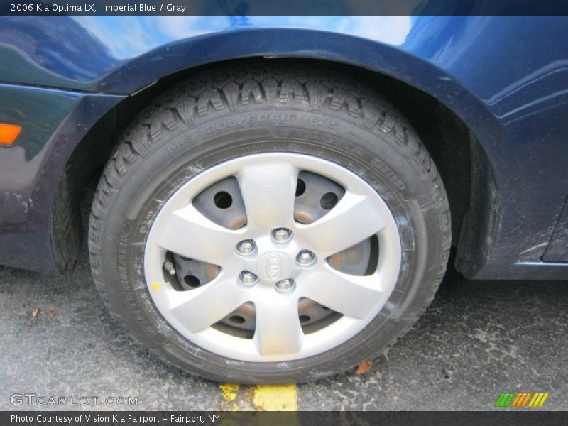  2006 Optima LX Wheel