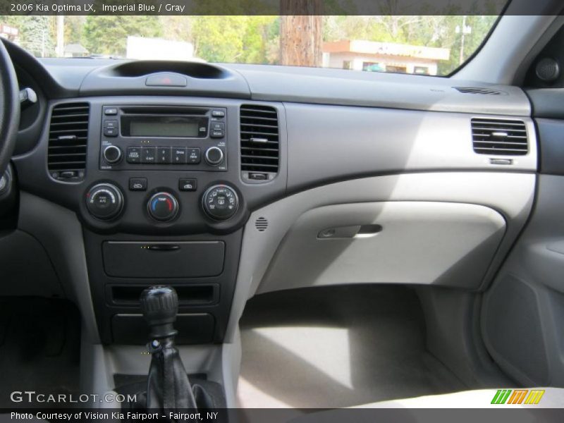 Dashboard of 2006 Optima LX