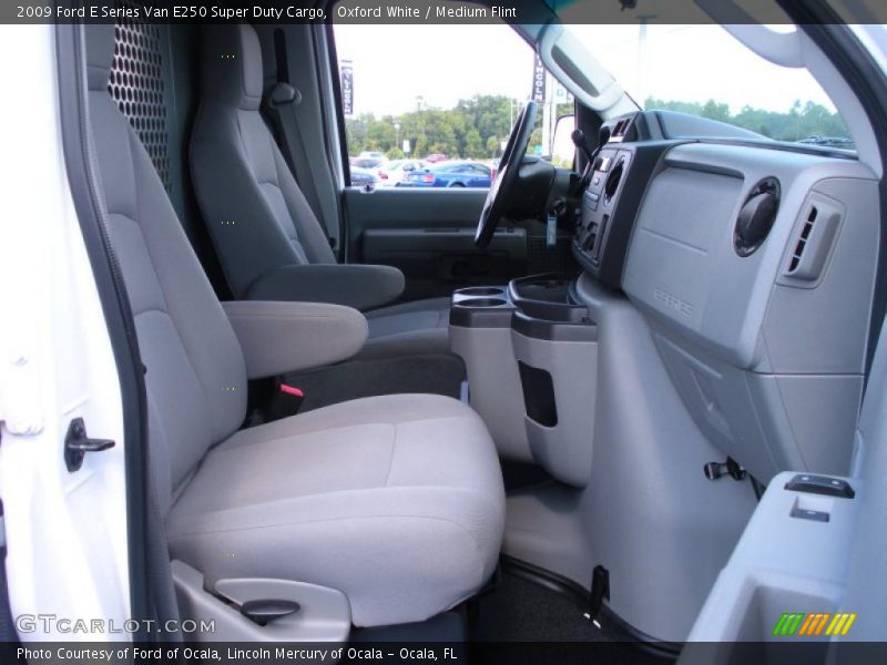 Oxford White / Medium Flint 2009 Ford E Series Van E250 Super Duty Cargo