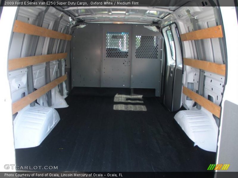 Oxford White / Medium Flint 2009 Ford E Series Van E250 Super Duty Cargo