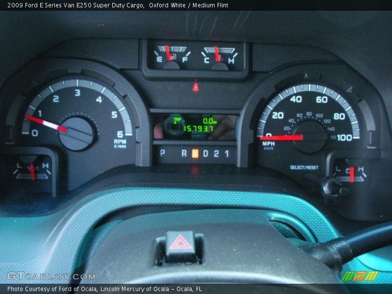 Oxford White / Medium Flint 2009 Ford E Series Van E250 Super Duty Cargo