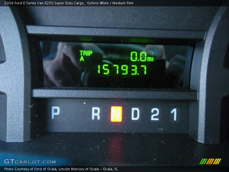Oxford White / Medium Flint 2009 Ford E Series Van E250 Super Duty Cargo